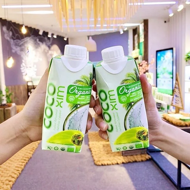 100% чистая кокосовая вода из Вьетнама/Whatsaap: + 84985 153 425 (мисс июль)
