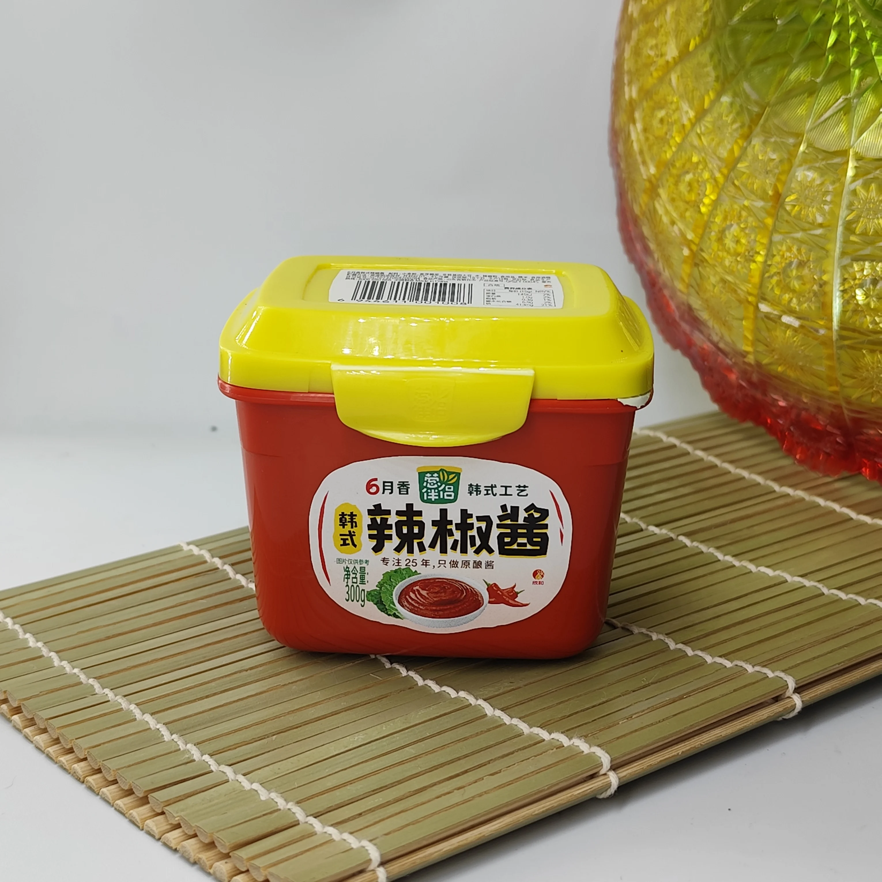 High Quality 300g Tasty Spicy Chili Sauce Spicy Seasoning Sauce  For Supermarket And Restaurant