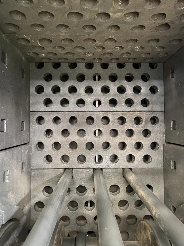 Movable motor stone box crusher Belt conveyor square box crusher quarrying mechanism sand machine