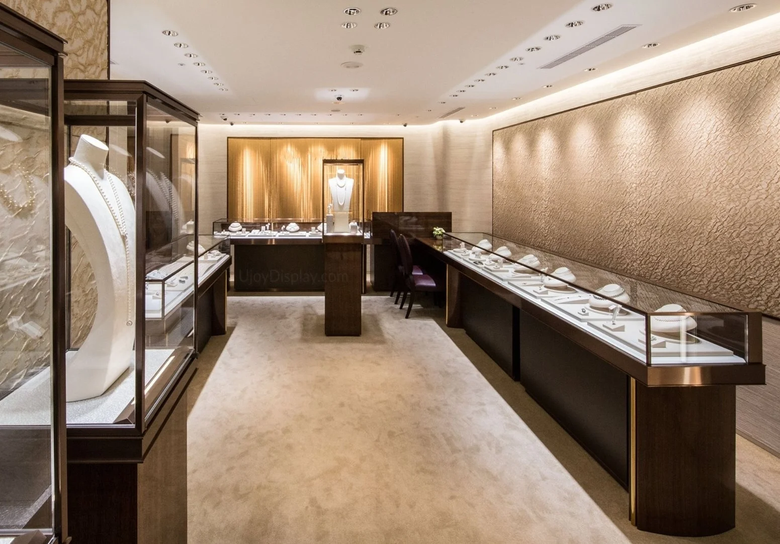 custom jewelry display showcase design and manufacturer