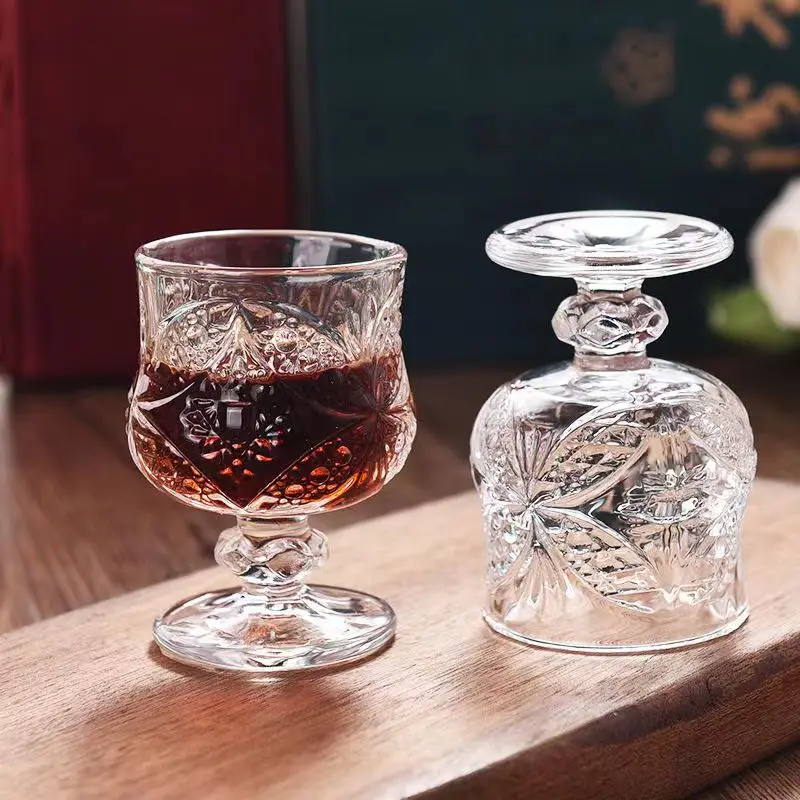 190ml European vintage thick bottom exquisite relief crystal glass Whisky Spirit glass Mini wine glass factory direct sales