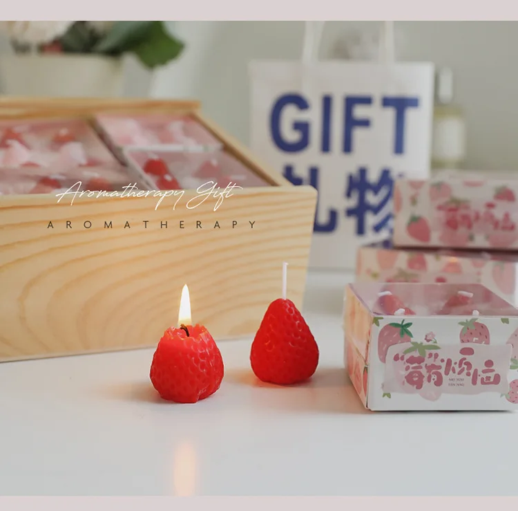 Wedding Party Decoration Pack of 6 Gift Set Cream Cake Biscuit Soy Wax Custom Luxury Strawberry Scented Candles