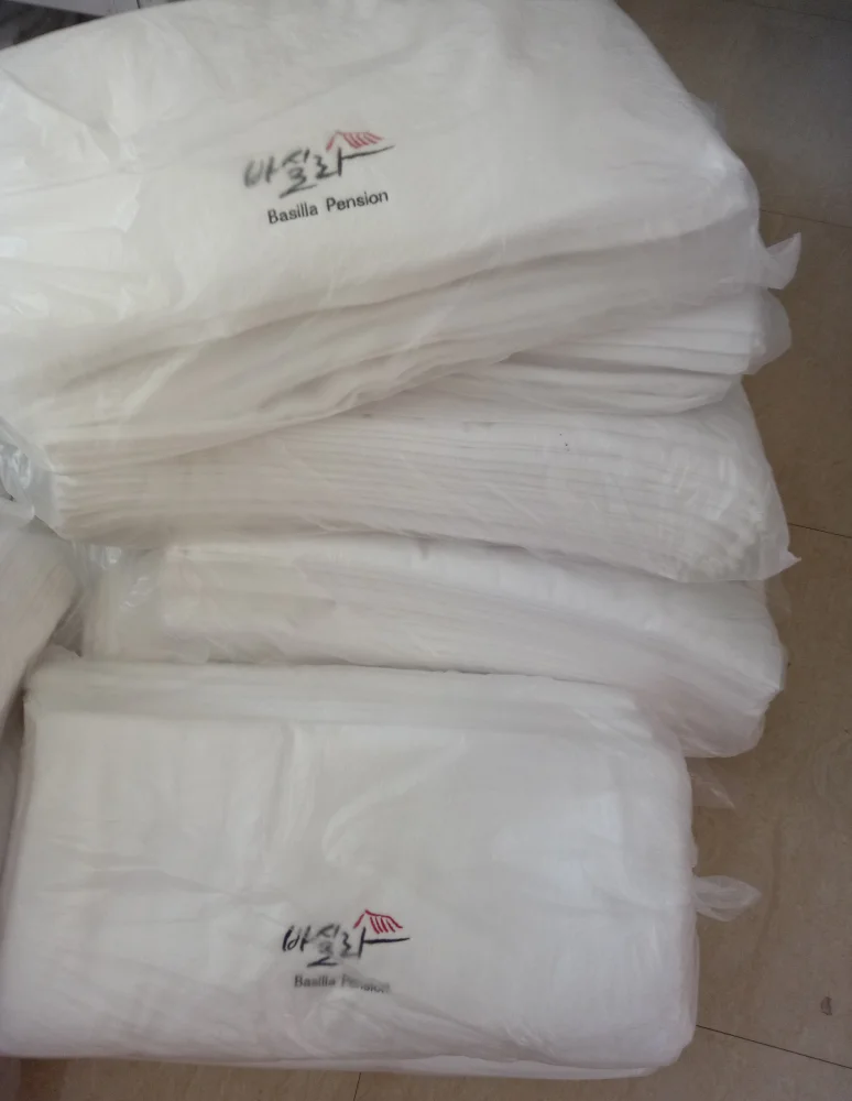 Wholesale ready stock 100% cotton white face towel bath sets towles with logo