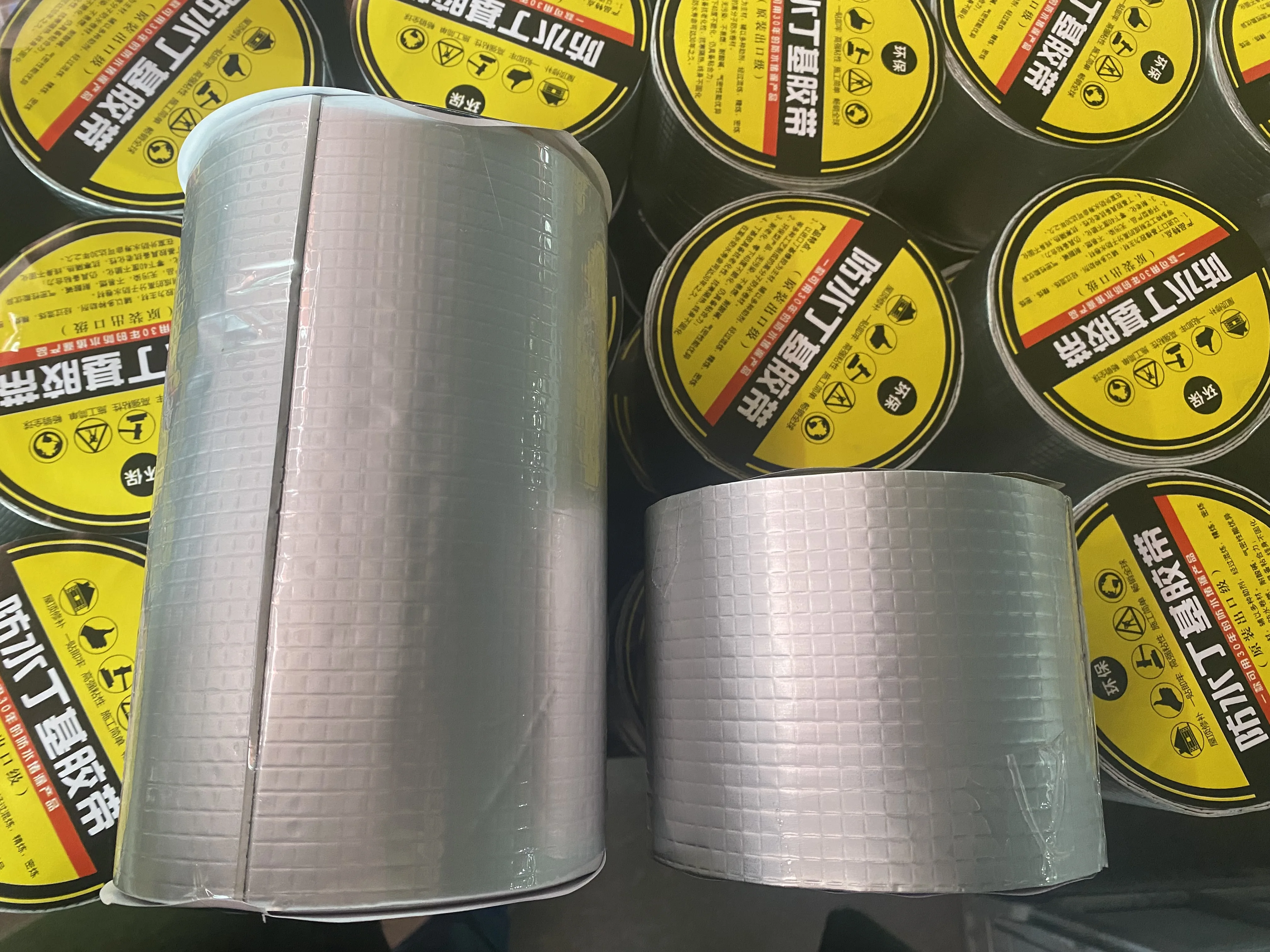 Super sticky waterproof Aluminum Foil tape Butyl rubber tape leakage repair silver flashing butyl tape