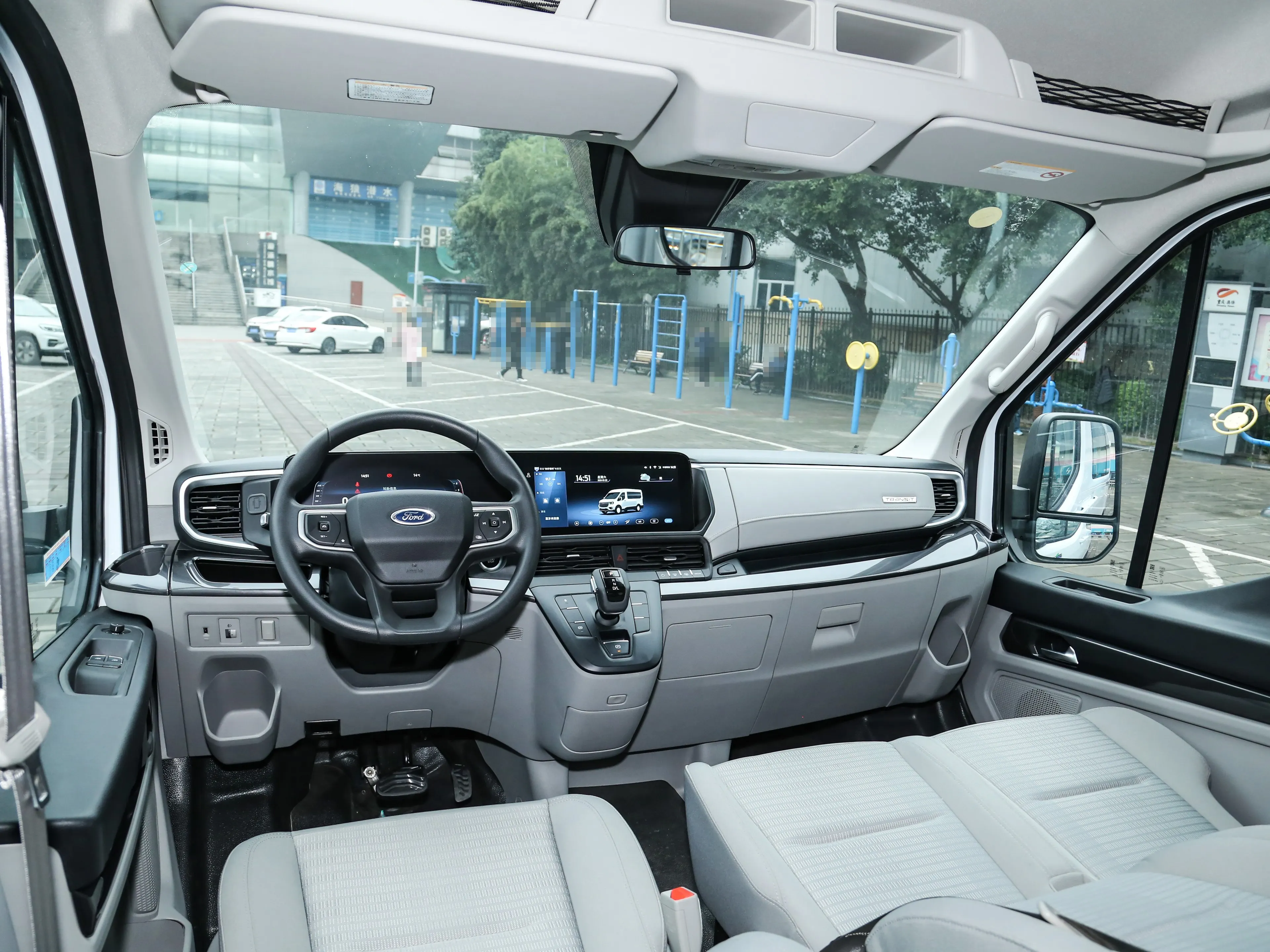 For Sale Used Cars Ford Transit T8  Commercial Vehicles Large Passenger Van