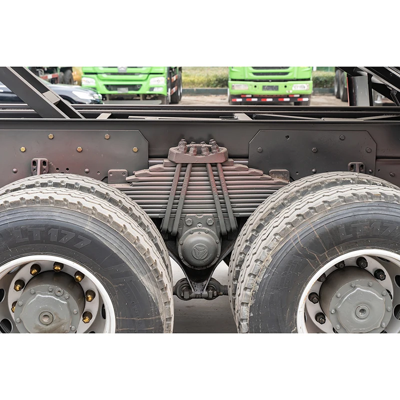 Top class  Howo Used 8X4 Sinotruck  Tipper Dump Truck For  Engineering Transportation