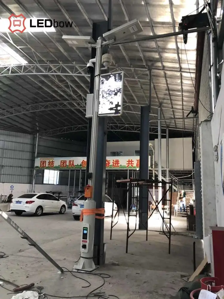 LEDbow Smart City Integrated smart pole with Intelligent Cloud System Control