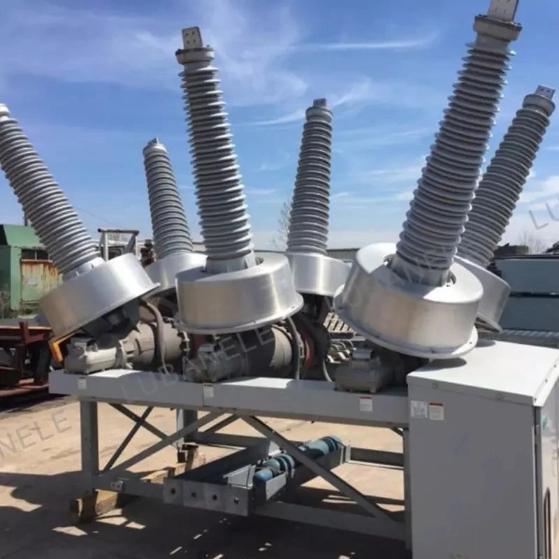 Dead tank high voltage sf6 circuit breaker 126kv 3AP1-DT outdoor sf6 gas circuit breaker Sulfur Hexafluoride
