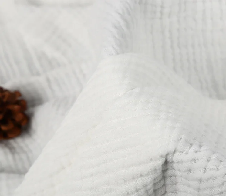 100% cotton tripe gauze crepe c fabric cotton crinkle woven fabric cotton 3 layer fabric with good quality for baby