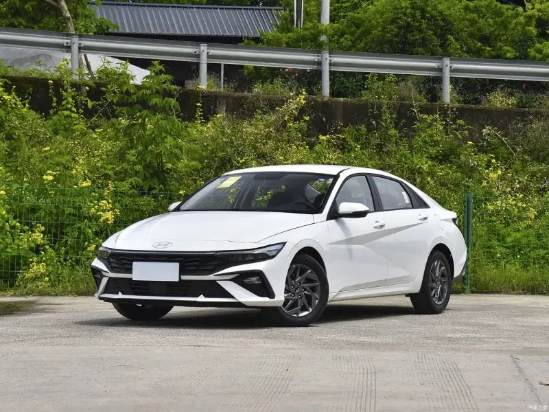 2023 2024 завод изготовленный в Китае новый бензиновый автомобиль Hyun-dai Elantra седан автомобильный для взрослых