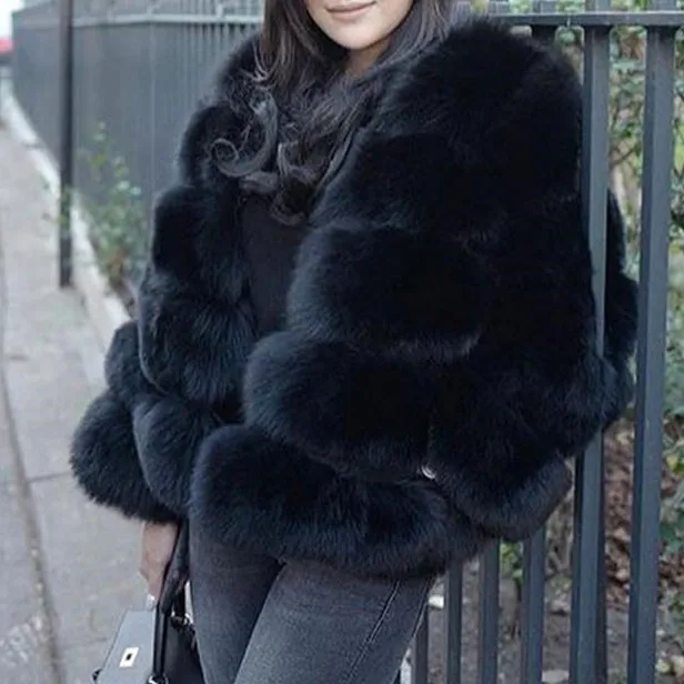 Wholesale Dropshipping Faux Fox Fur Women Thick Slim Short Jacket Outdoor Artificial Fur Coat 2023