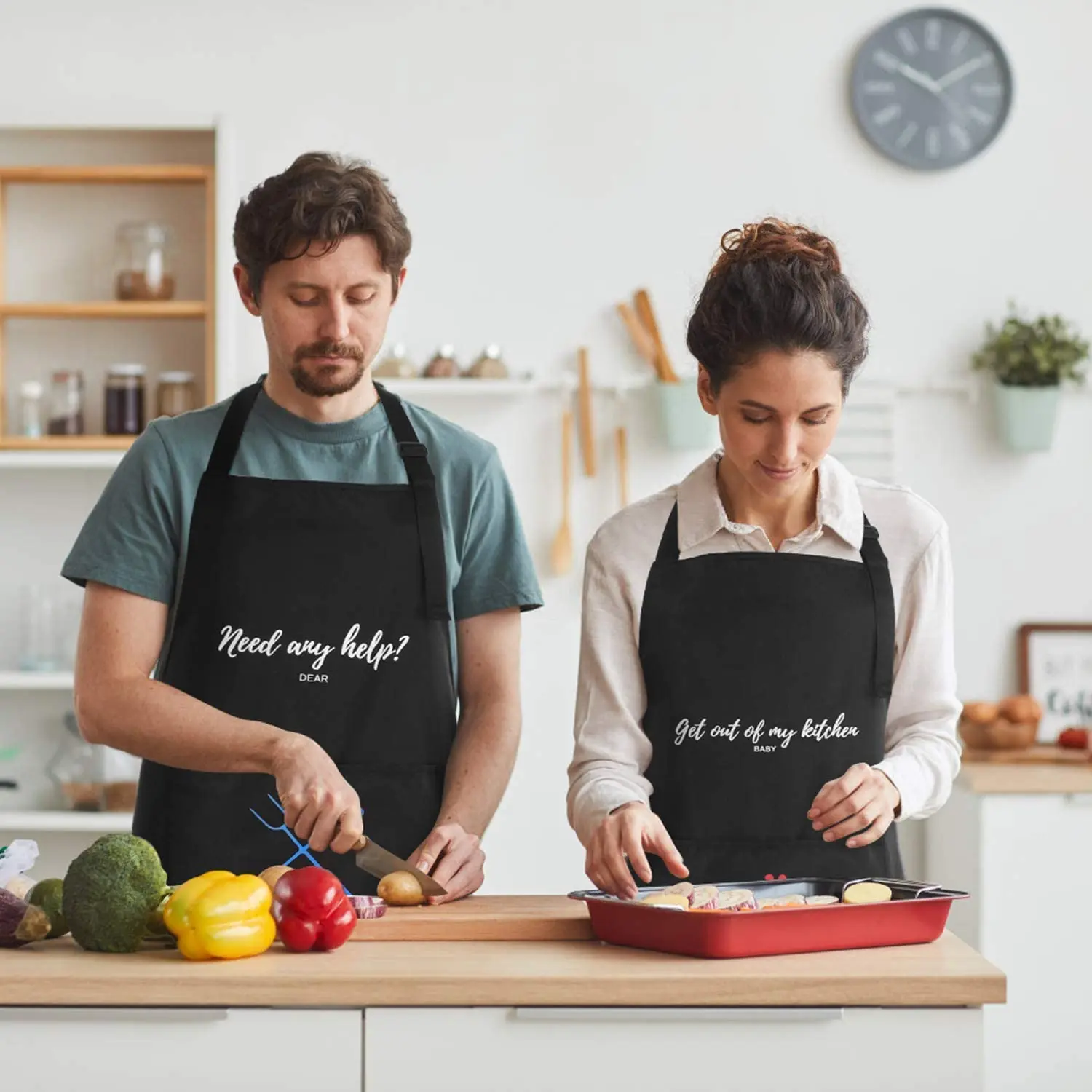 Modern Green Lifestyle Bib Chef Apron Unisex Black Apron Bulk Machine Washable for Kitchen Crafting BBQ Drawing Outdoors