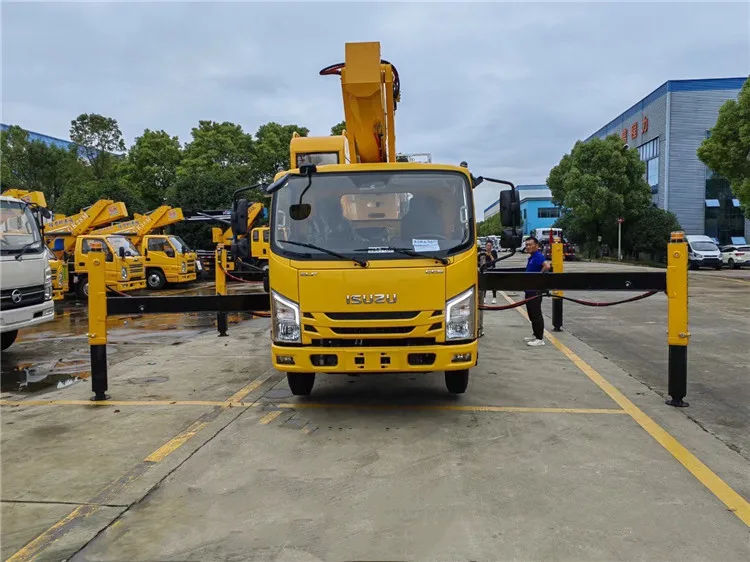 28m ISUZU High Altitude Work Vehicle Aerial Work Platform Vehicle with Lifting Bucket for Sale