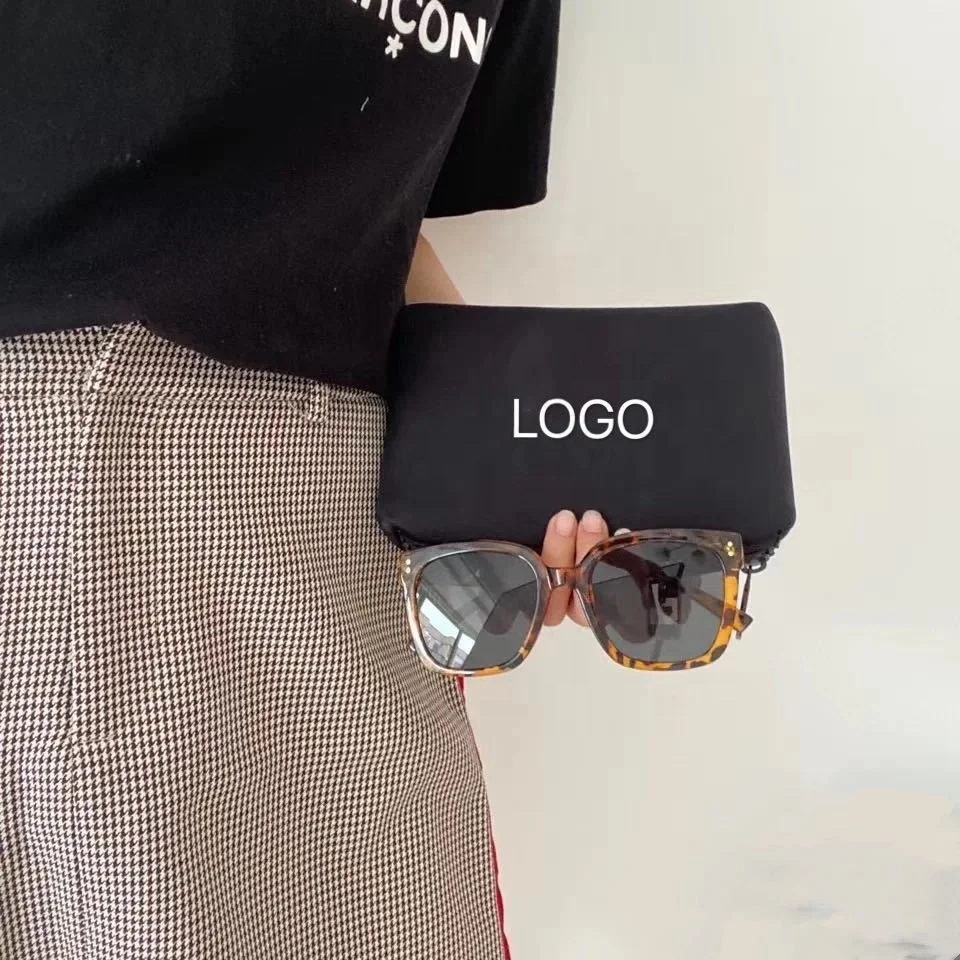 Hot selling Fashion Custom Logo Small Black Neoprene Toiletry Cosmetic Pouch Makeup Toilet Bags