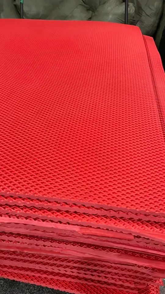 Wholesale new fashion  diamond honeycomb EVA  car mat  car matting material
