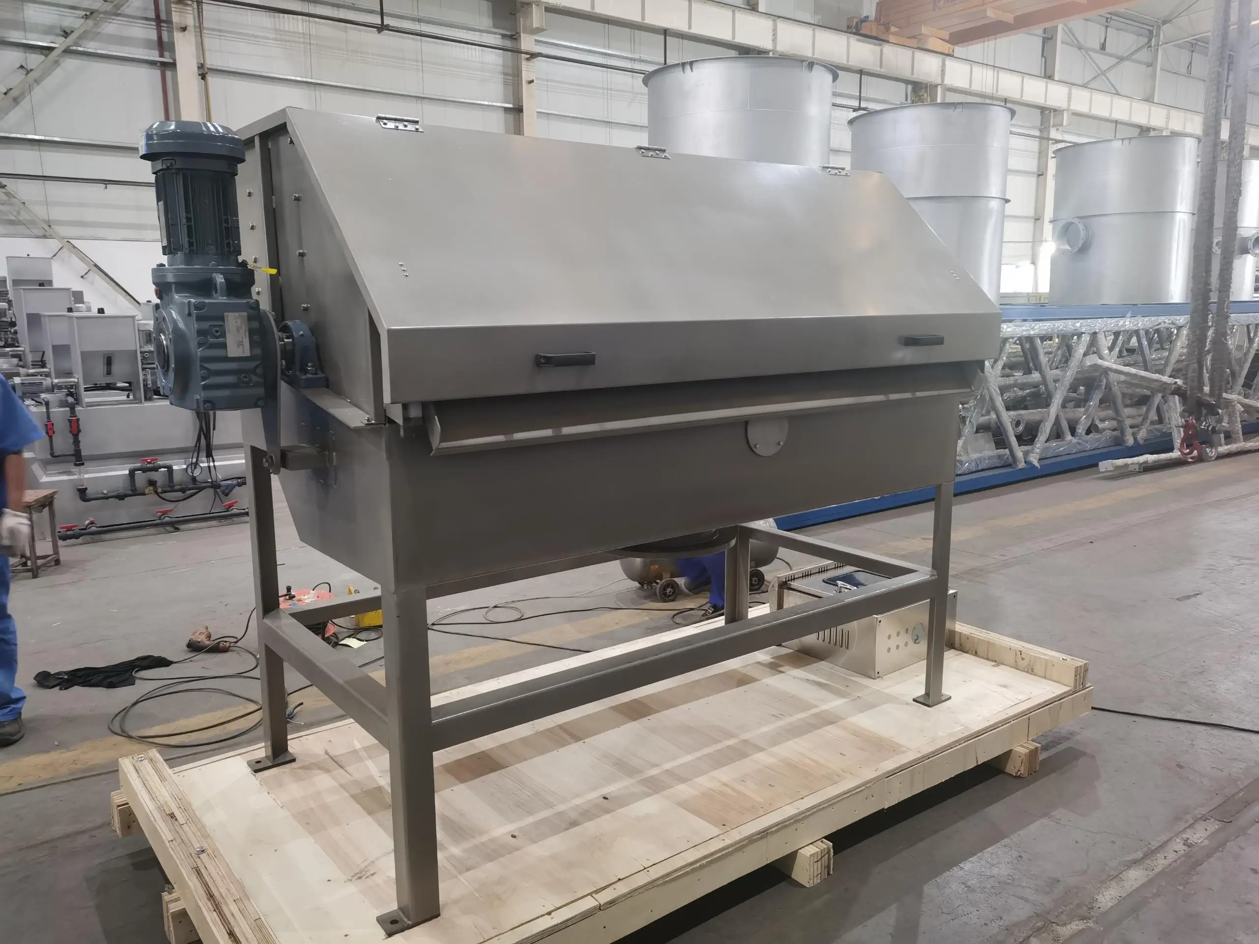 Wastewater Treatment Plant Bar Screen Rotary Drum Filter