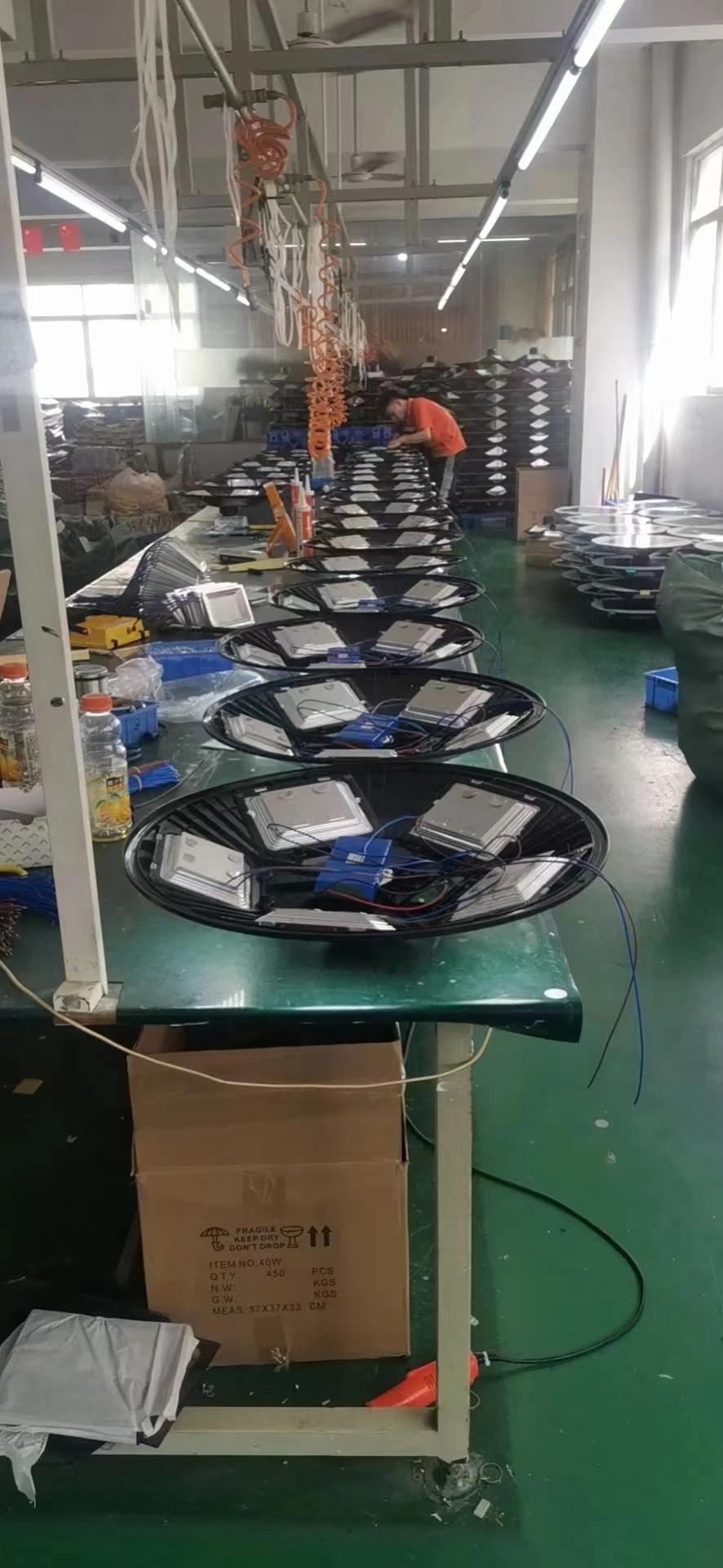 UFO Round Energy Saving Integrated Abs All In One Solar Street Lights Outdoor IP65 Waterproof Sensor Garden Light
