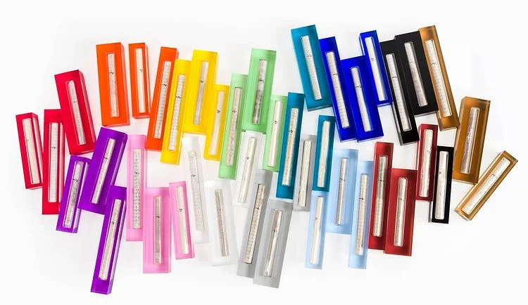 Multicolor Acrylic Judaica mezuzah case gift Factory Custom Jewish Lucite mezuzah Modern present Judaism scroll holder Waterdale