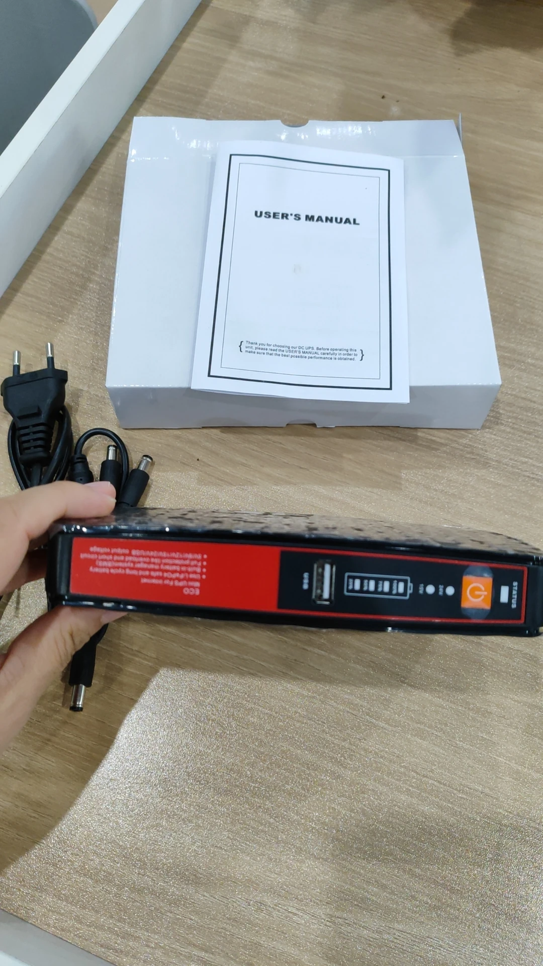 Lithium battery 10000mah mini ups dc1036p upc wifi router modem monitoring DC 5V 9V 12V router uninterruptible power supply