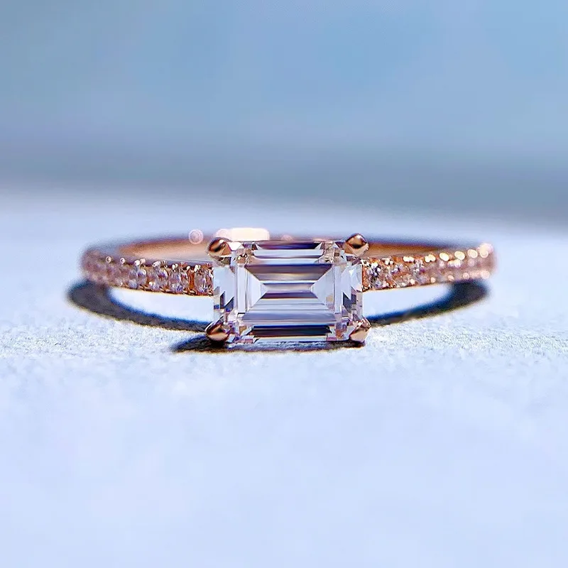 2024 New S925 Silver Square Sugar Ring Women Square Small Diamond Ring Proposal Diamond Ring