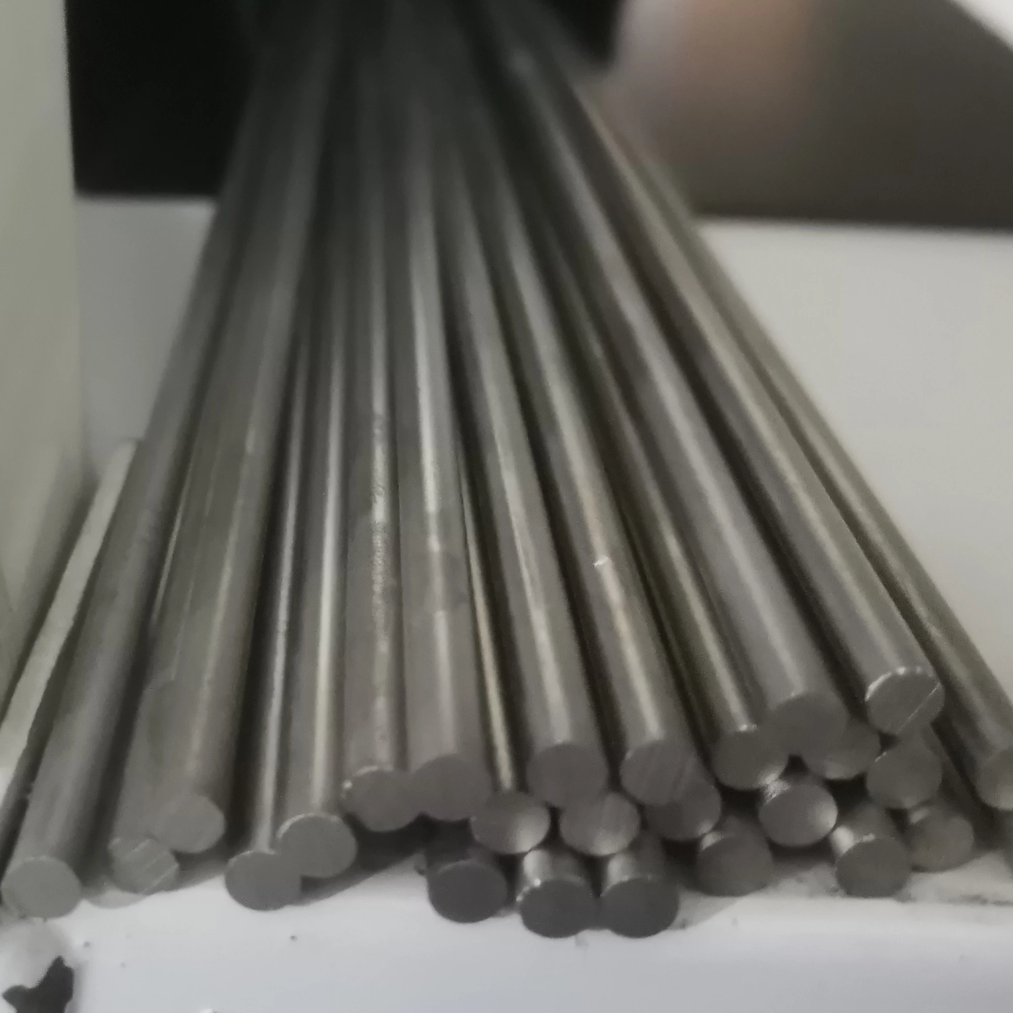 Твердосплавный стержень высокой твердости 5 мм * 330 мм и качественные твердосплавные стержни 5 мм * 330 мм для промышленного использования