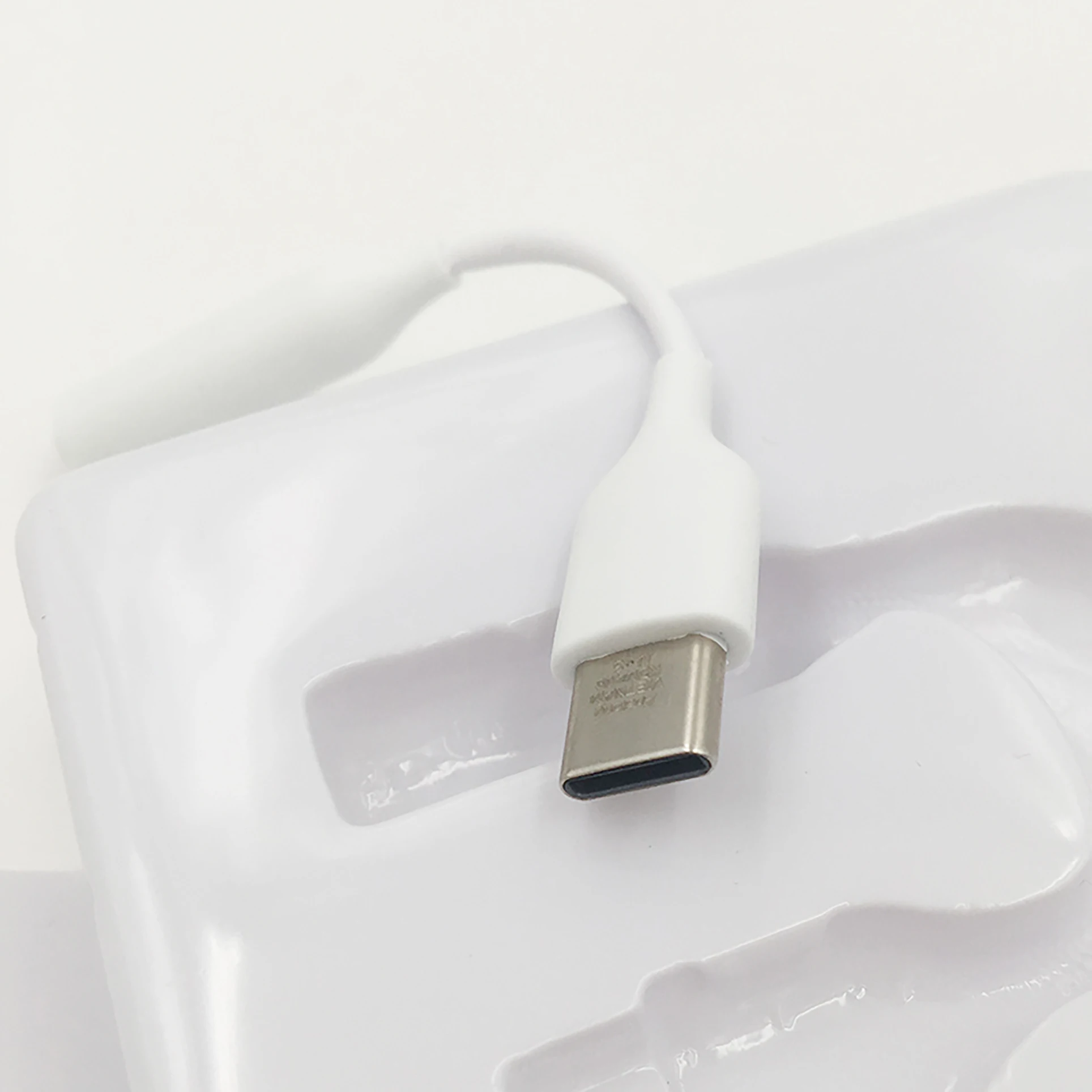 USB-C to 3.5 mm headphone jack adapter for Samsung audio cable connector for Huawei type c aux audio adapter cable for iPhone