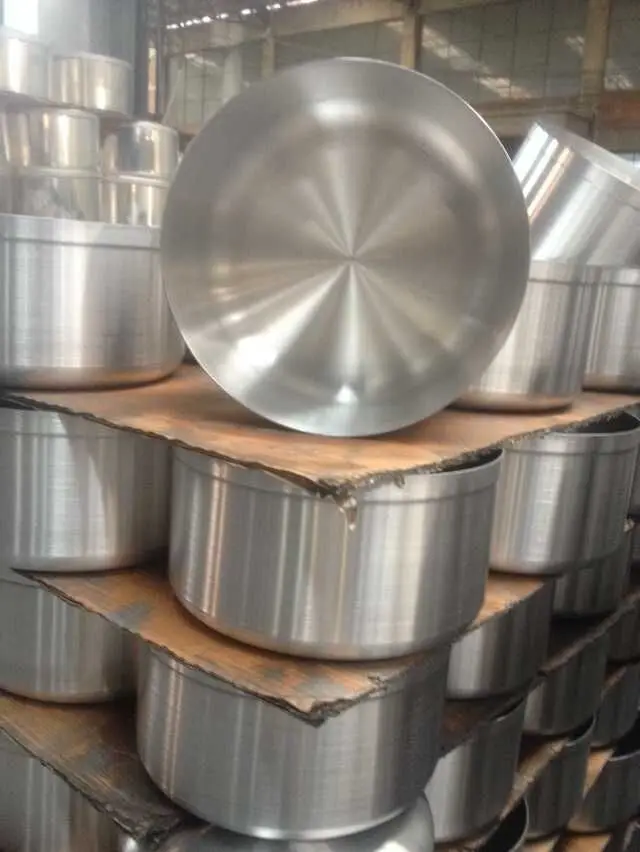 Высококачественные наборы кухонной посуды amc по хорошей цене алюминиевая кастрюля