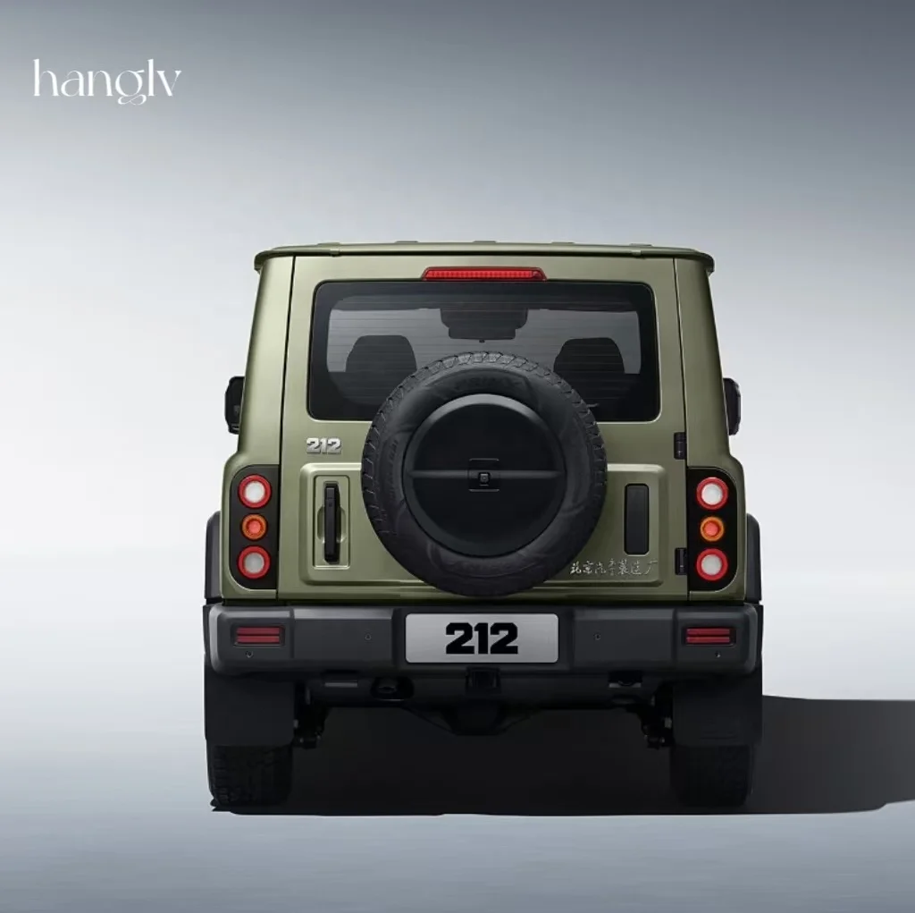 BAV 212 внедорожник 4x4 2 0 T турбо Автоматическая передача заднего вида сертифицированный новый в состоянии светодиодный Электрический кожаный Темный ACC R17