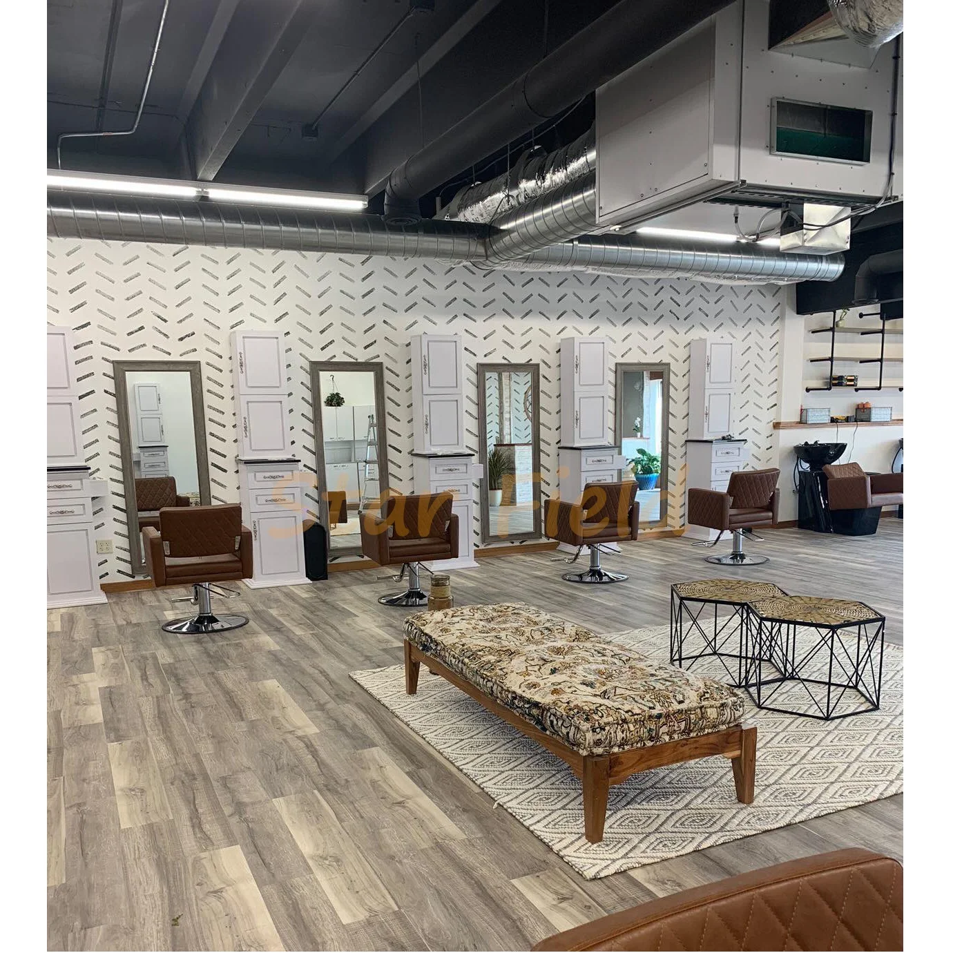 Vintage Brown Hot Sale Salon Equipment Cheap Hydraulic Professional New Style Classic Hair Styling Chair For Salon