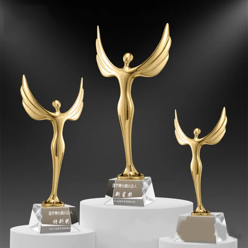 Custom wholesale K9 crysal blank oscar award trophy 3d engraving gold soccer ball Film Festival Souvenir Star crystal Trophy