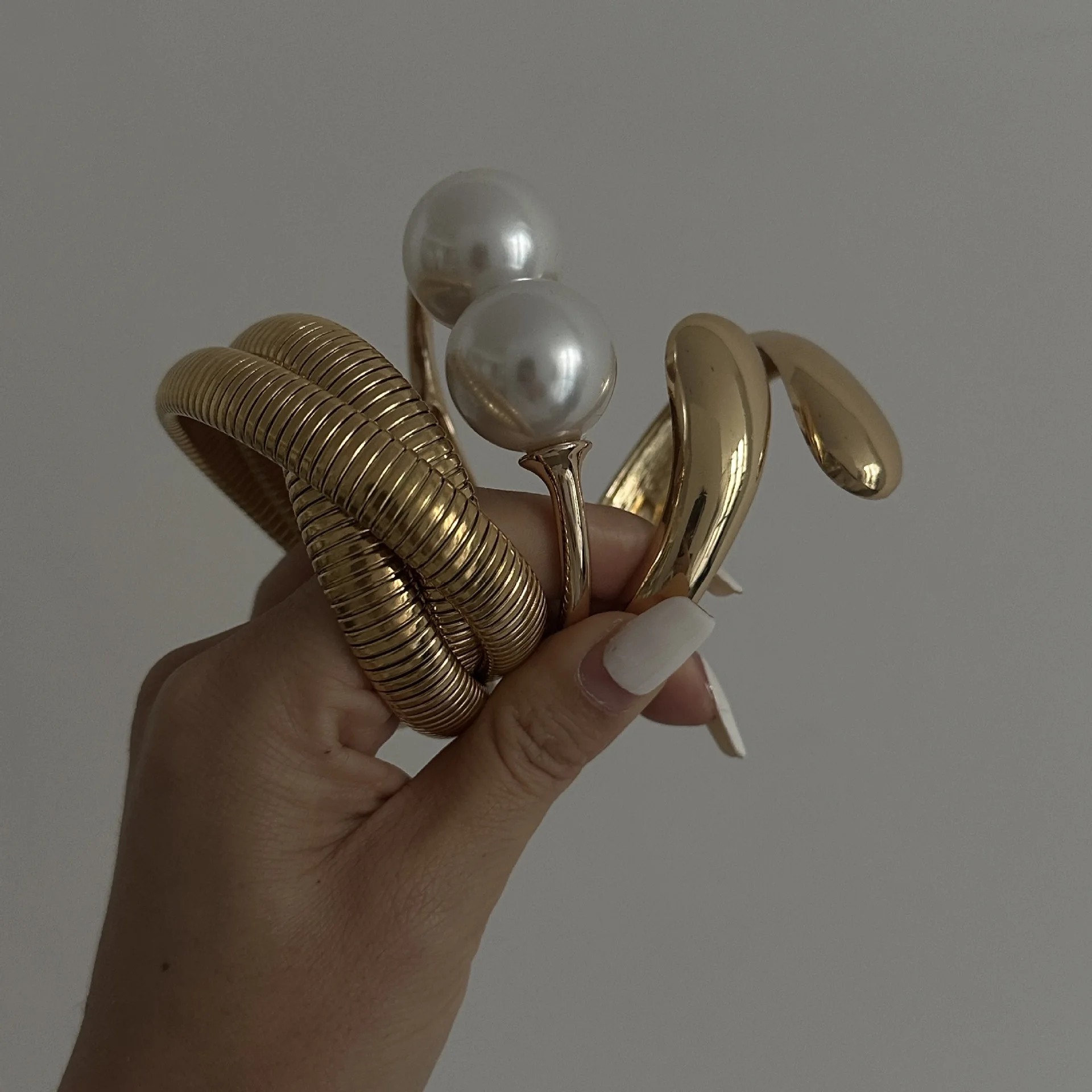 2024 Новое поступление Модные Недорогие оптовая продажа многослойный браслет в стиле панк Женские Ювелирные изделия креативные браслеты на цепочке золотые