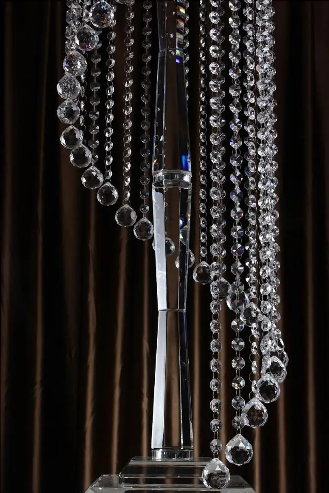 Wholesale new product 2020 popular clear cheap crystal wedding candelabra table centerpiece decoration candle holder home decor