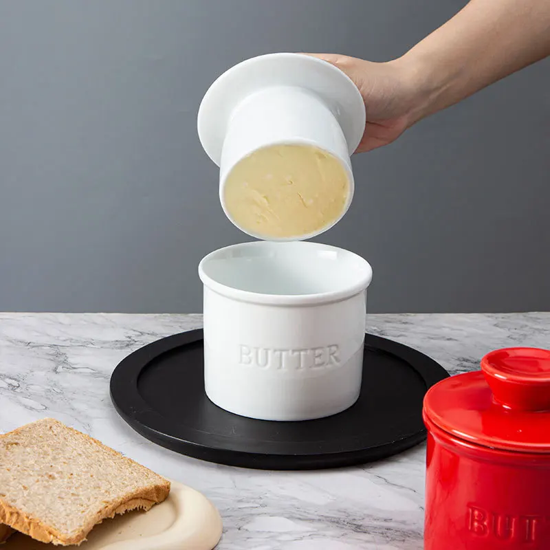 Creative butter dish with lid Western sealed cross-border butter tank Home restaurant kitchen butter box manufacturers wholesale