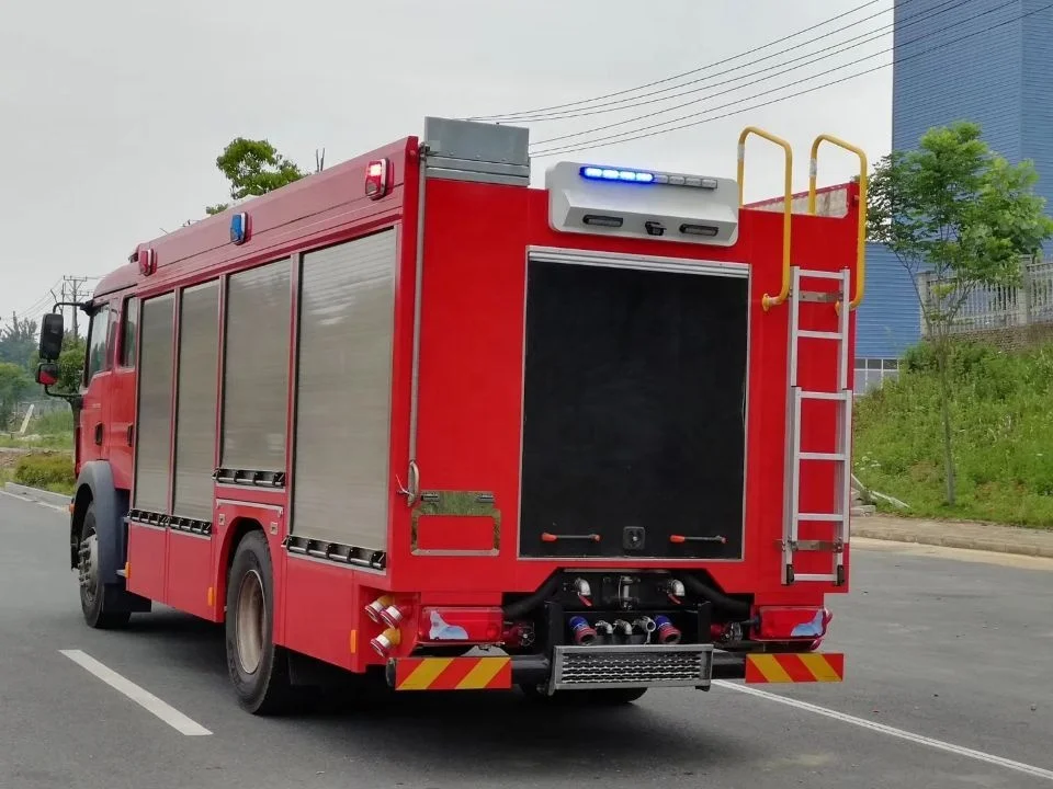 Пожарная машина MAN CAFS из Германии по заводской