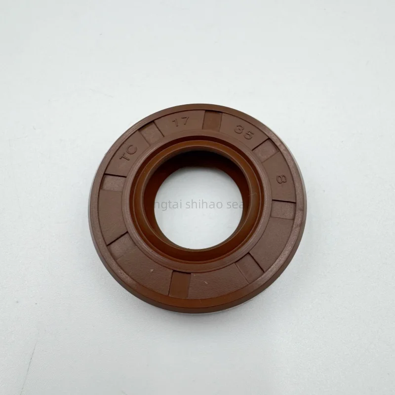 NBR FKM TC Oil Seal With Good Sealing China High Grade Resistant 17*35*8