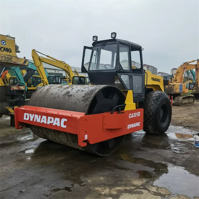 Б/у дорожный каток Dynapac CA301D б/у строительное оборудование