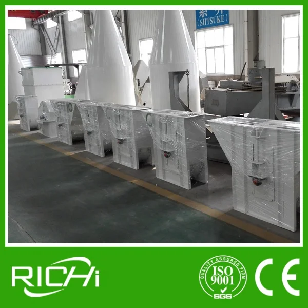 Easy Operation Low Price Small Automatic 3-5 T/H Chicken Cattle Bolier Feed Pellet Machine Production Line