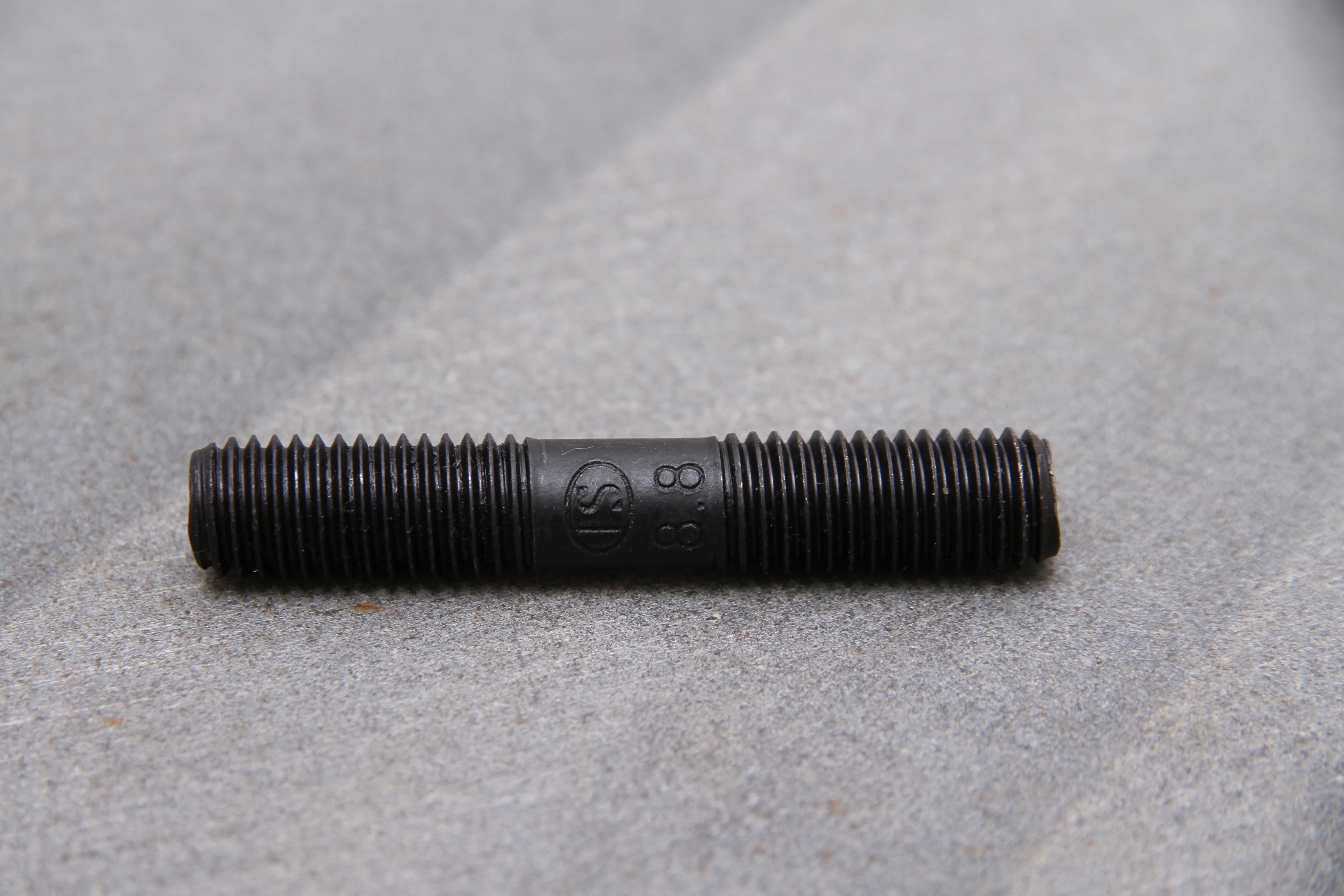 Wholesale 3/8 Carbon Steel Stud Bolt with Hex Nut 10.9 & 12.9 Finish Black and Zinc Terminal Stud Bolt