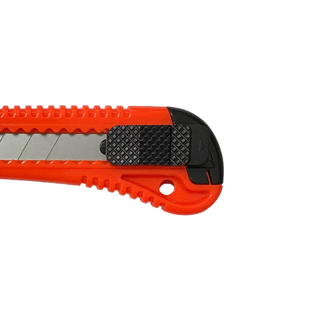 Industrial manual lock retractable snap off knife with plastic handle