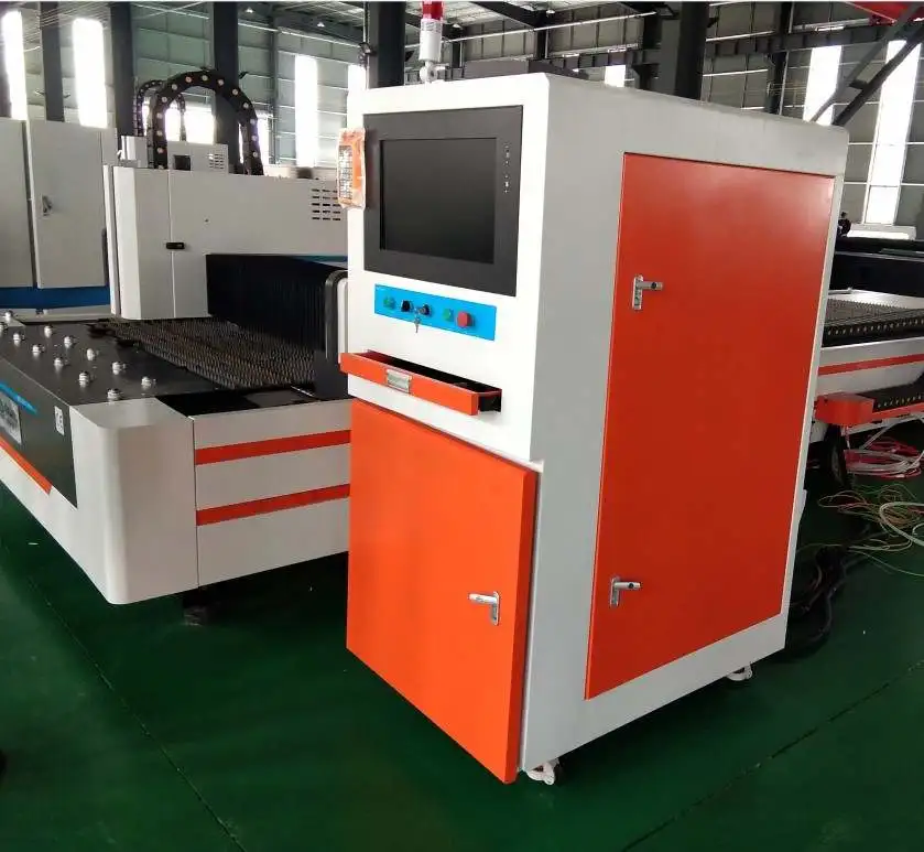 Economical 1000w Fiber Laser Cutting Machine For Metal Sheet