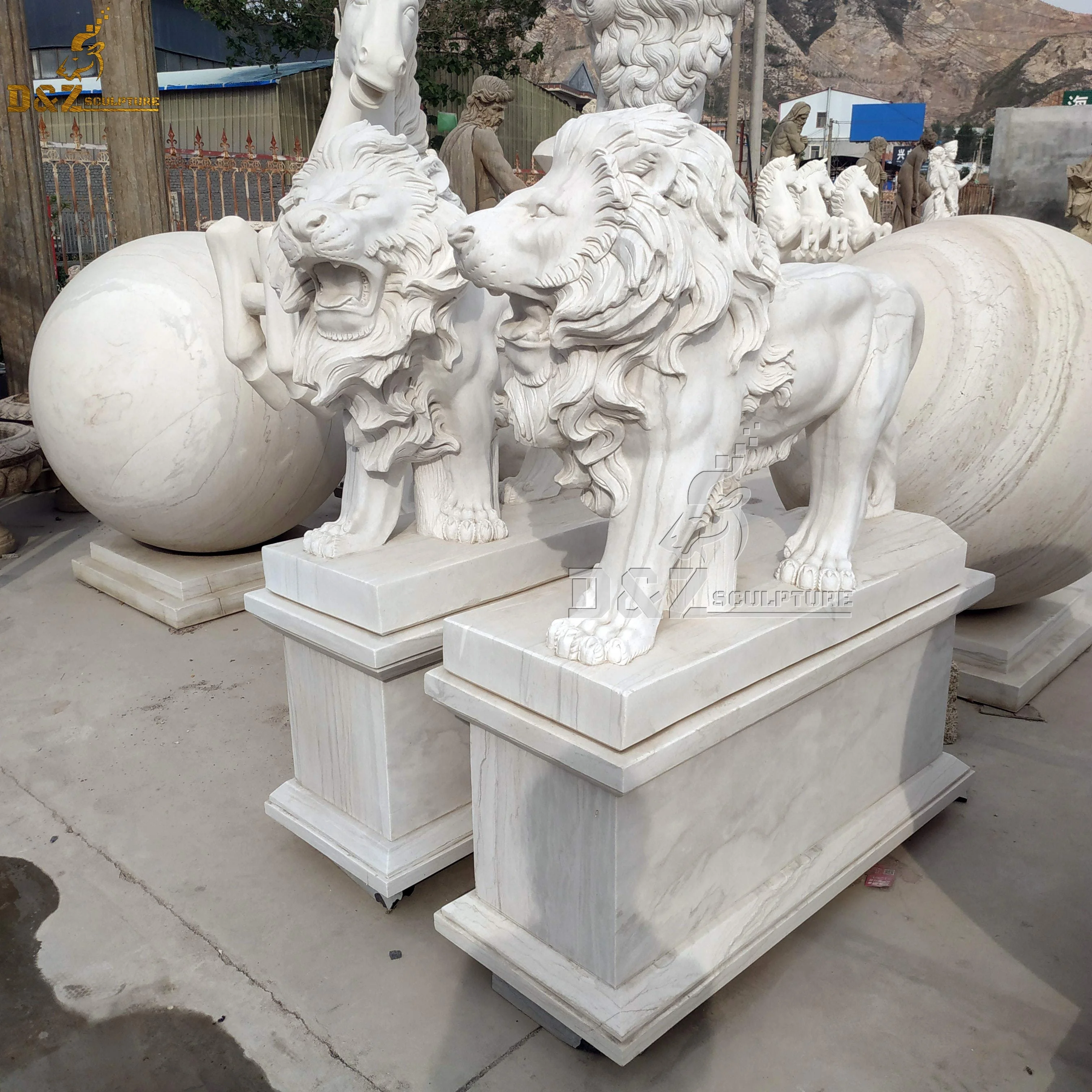 Decorative Craft Black Natural Rock Granite Marble Stone Carving Laying Sleeping Lion Statue For Gate