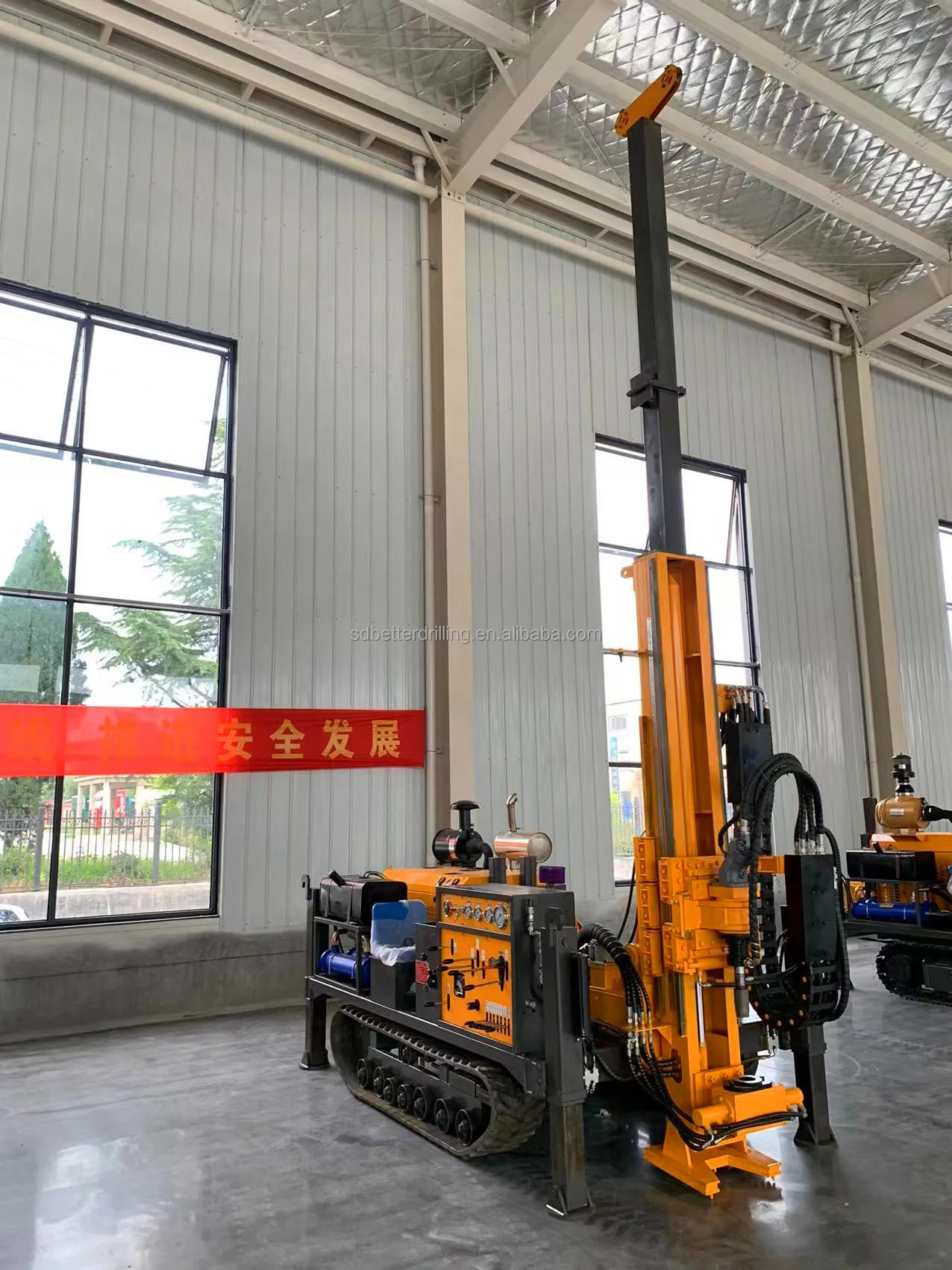 HYDRAULIC Track Mounted Diamond Core Bore Drill Rig Machine Gold Mines Geological exploration Drill Rig