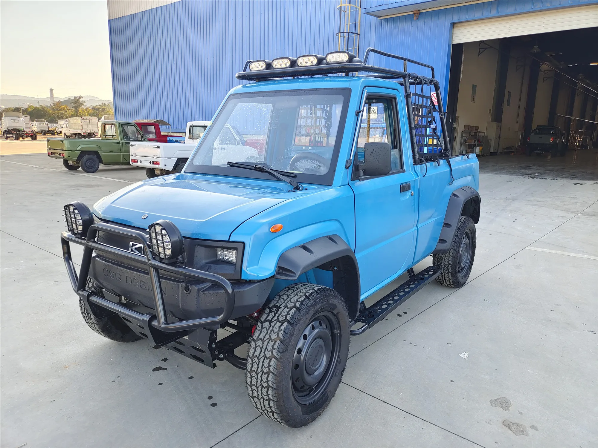Factory cheap electric truck pickup  Direct Supply  cargo cars Hot Selling 2023 Version 4 Seat trucks electric UTV 4x4