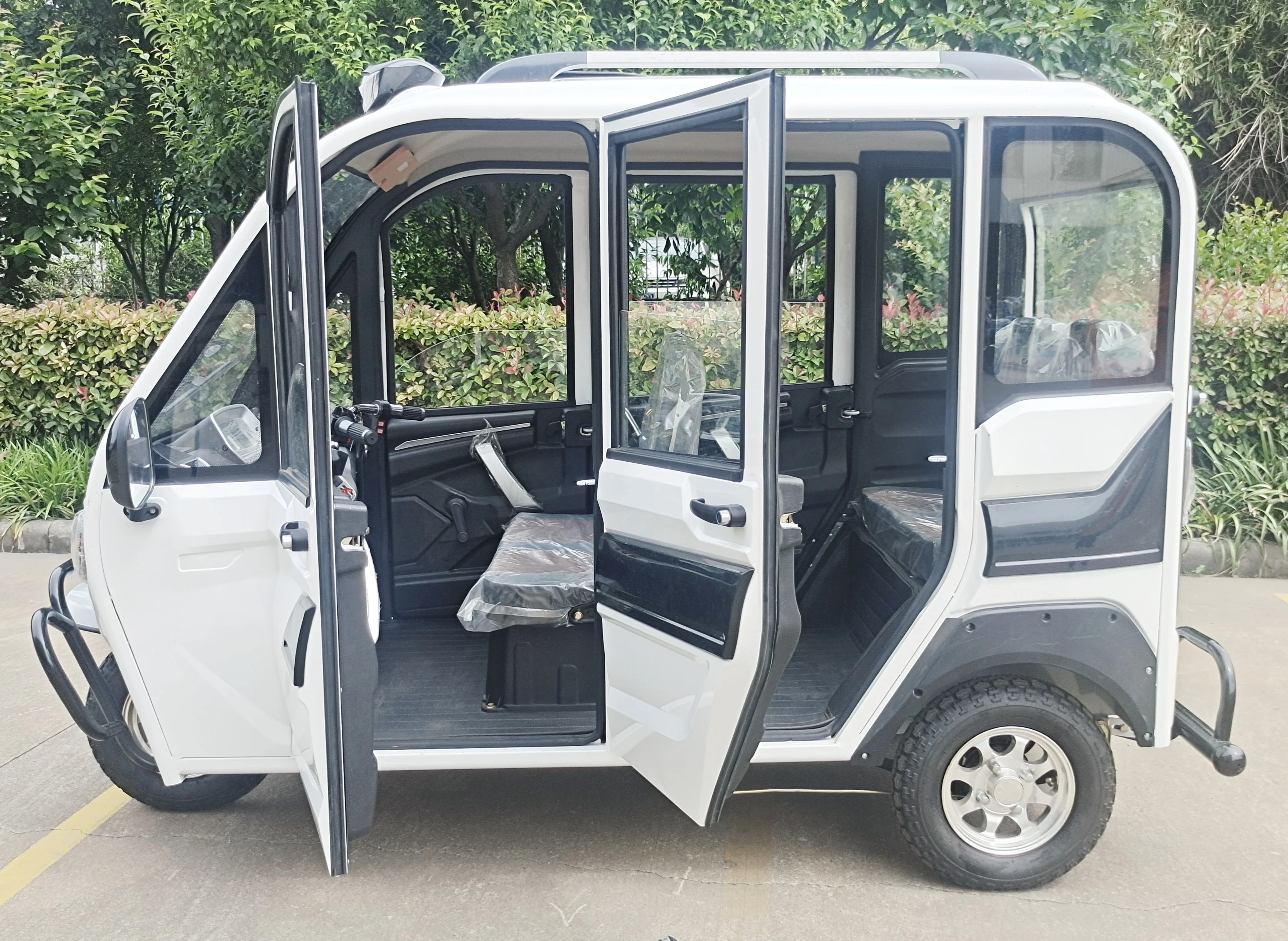 Changli New energy solar enclosed electric tricycle manufacturer price of electric tricycle for sale