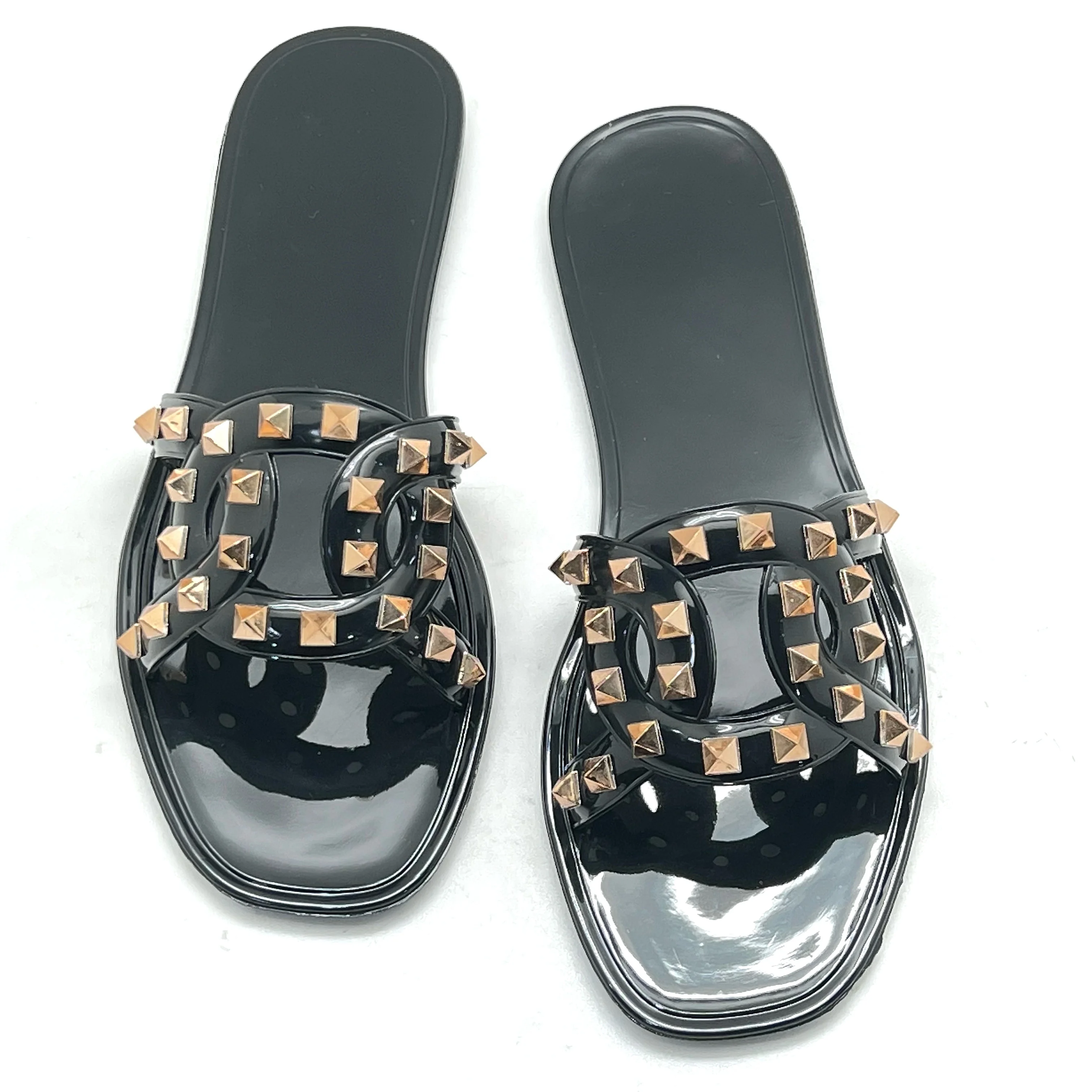 Luxury Sandals Women Flat Shoes Ladies Casual Rivet Flat Sandal Pvc Plastic Sandal Fancy Women Jelly Shoes