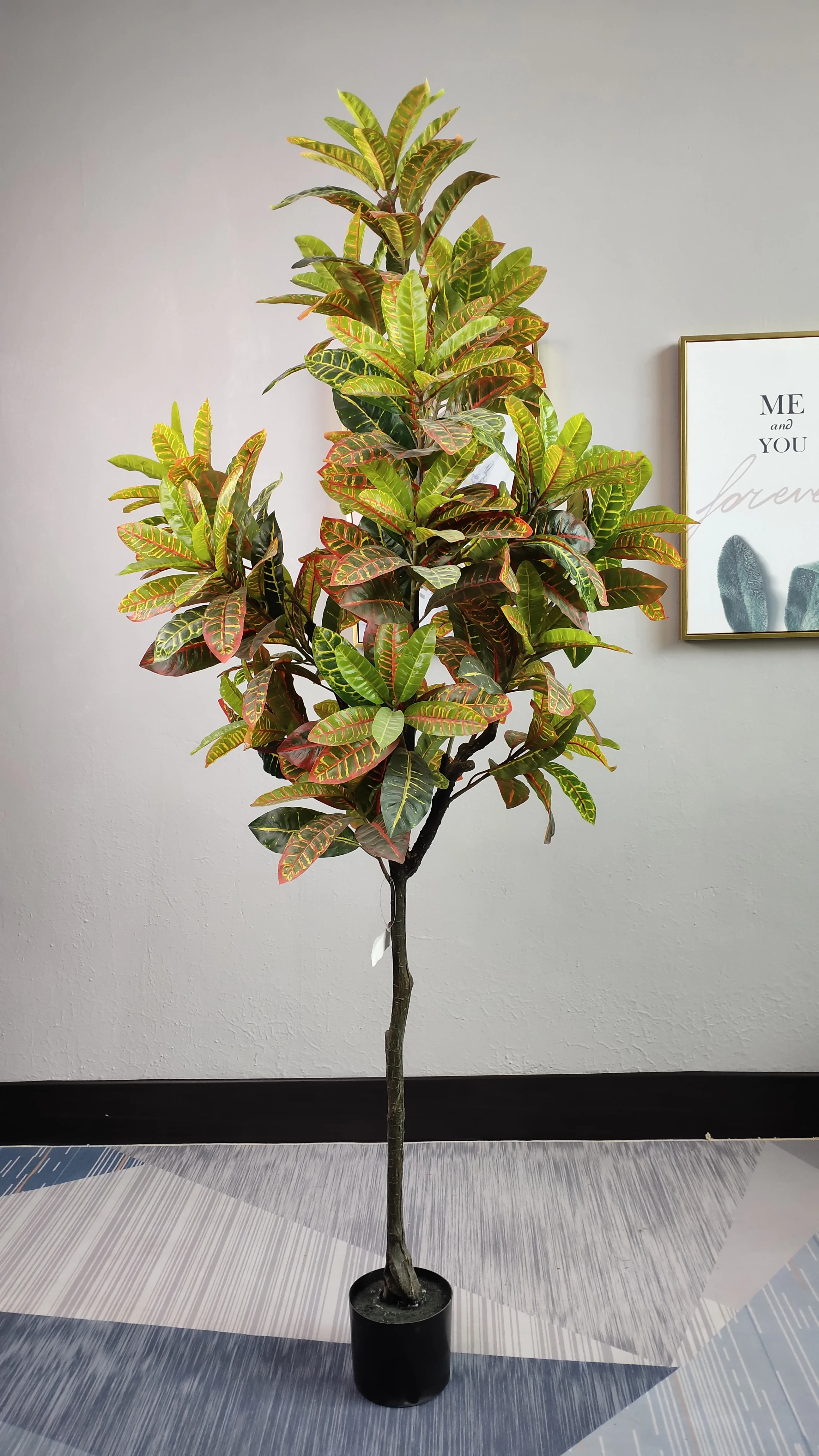 High quality beautiful leaves wholesale Artificial Croton Codiaeum variegatum Plant tree