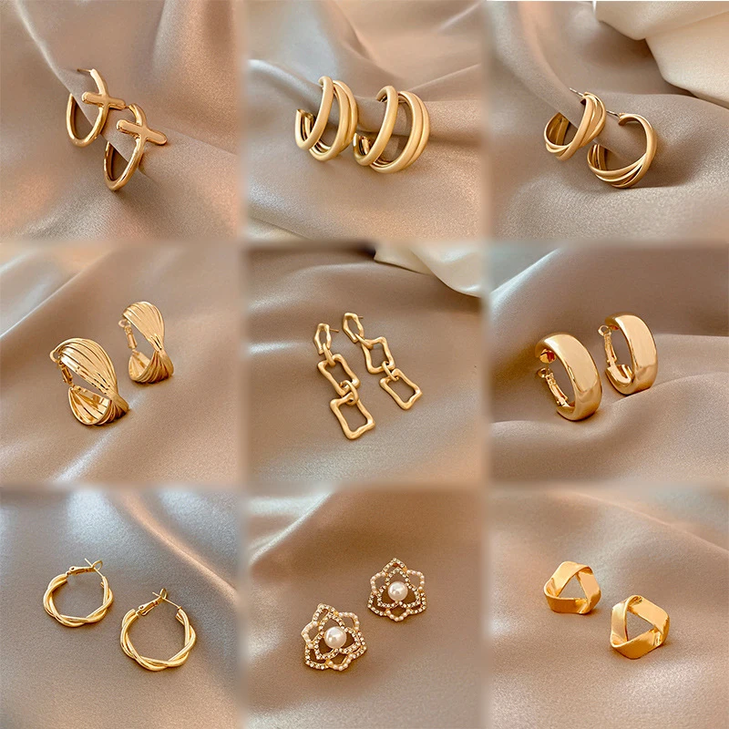Korean Gold Color Geometric Twist Hoop Earrings Personality C-shape Drop Dangle Earrings Fashion Women Jewelry