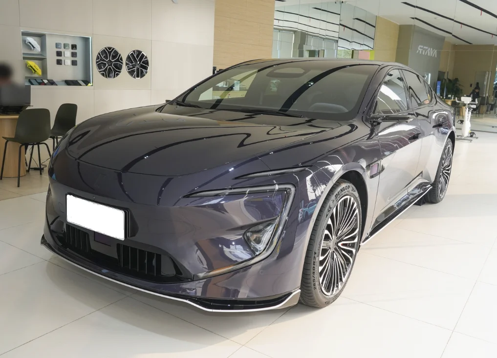 Prepayments Booking Changan Car Avatr Avatar 12 EV Electric Cars SUV 2024 English Version New Energy Vehicle Price In China