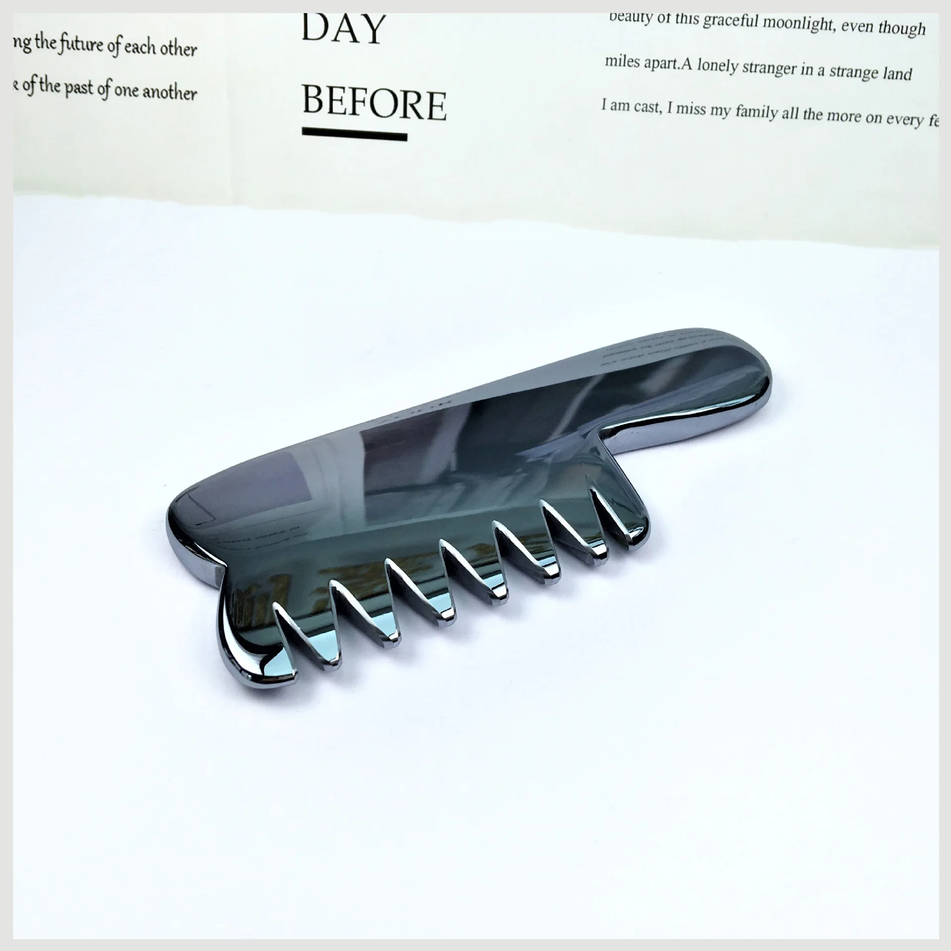 Energy Stone Scraping Hair Comb Natural Terahertz Guasha Stone Scalp Care Massage Tool for Head Massage Trigger Point Treatment