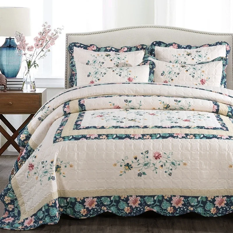 Morden Luxury Mass Production High Grades Warm Bedspread Digital Print Microfiber Floral Kantha Quilt with OEM ODM Acceptable